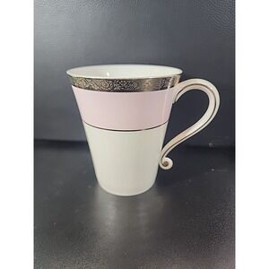 Mary‎ Kay Cosmetics 40th Anniversary Pink & Gold Trim Teacup
